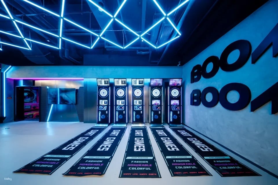 KP-FUN Trendy Amusement Street, Futian District, Shenzhen | Shenzhen's Largest Indoor Bumper Car Track | 70,000 sq ft, Two-Story, 100+ Tech-Savvy Playgrounds | Futian Zhongzhou Bay