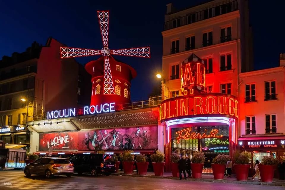 Moulin Rouge Cabaret Show with Dinner or Drinks & Paris City Tour | France (36363)