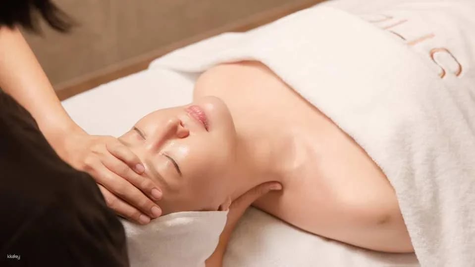 SHE'S Skincare & Premium Spa in Nampo-dong, Busan (Native-speaking interpreter available)
