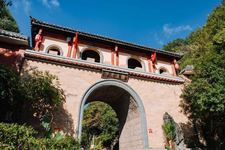 Yunnan Honghe | Keyi Town entrance ticket + round-trip sightseeing bus ticket