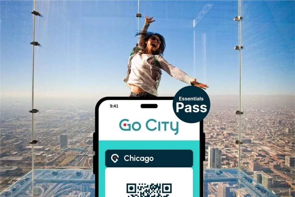 Go City | Chicago Essentials Pass (576997)