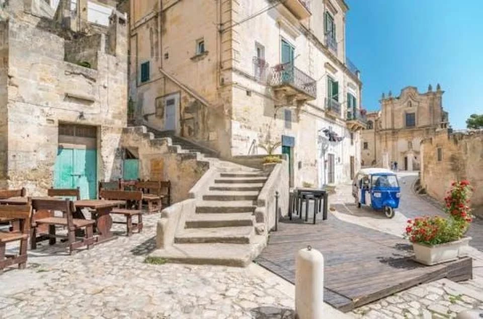 Panoramic tour of Matera city center by tuk tuk (597986)