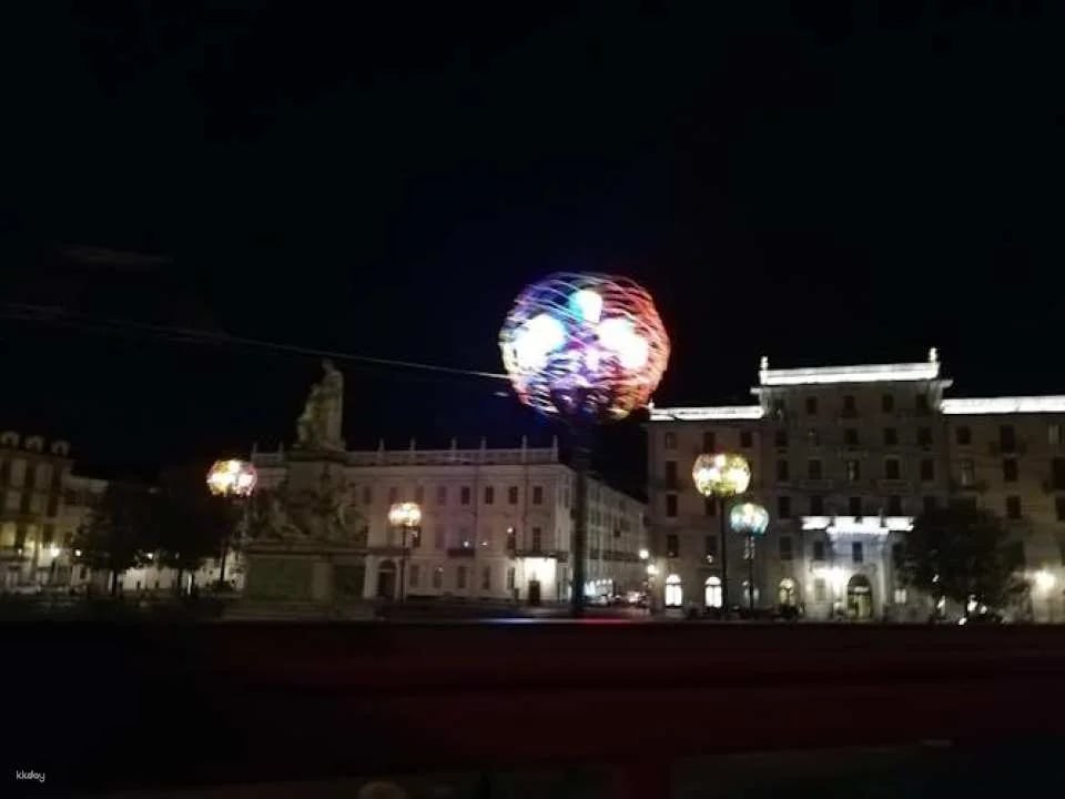 "Luci d'artista" city tour of Turin