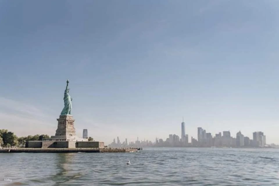 Battery Park, Statue of Liberty Museum and Grounds guided tour