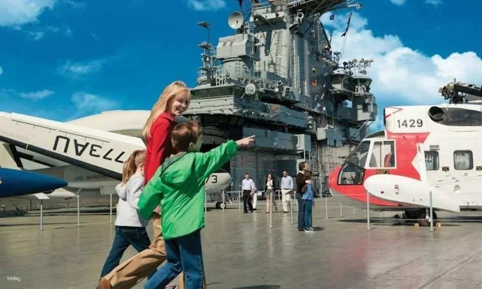 Go City | New York Explorer Pass for 2 to 10 Attractions