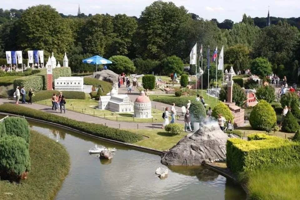 Skip-the-line ticket to Mini-Europe