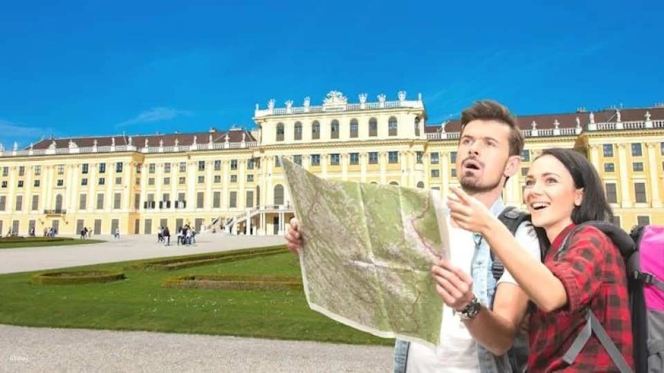Skip-the-line tickets for Schönbrunn Palace and guided tour