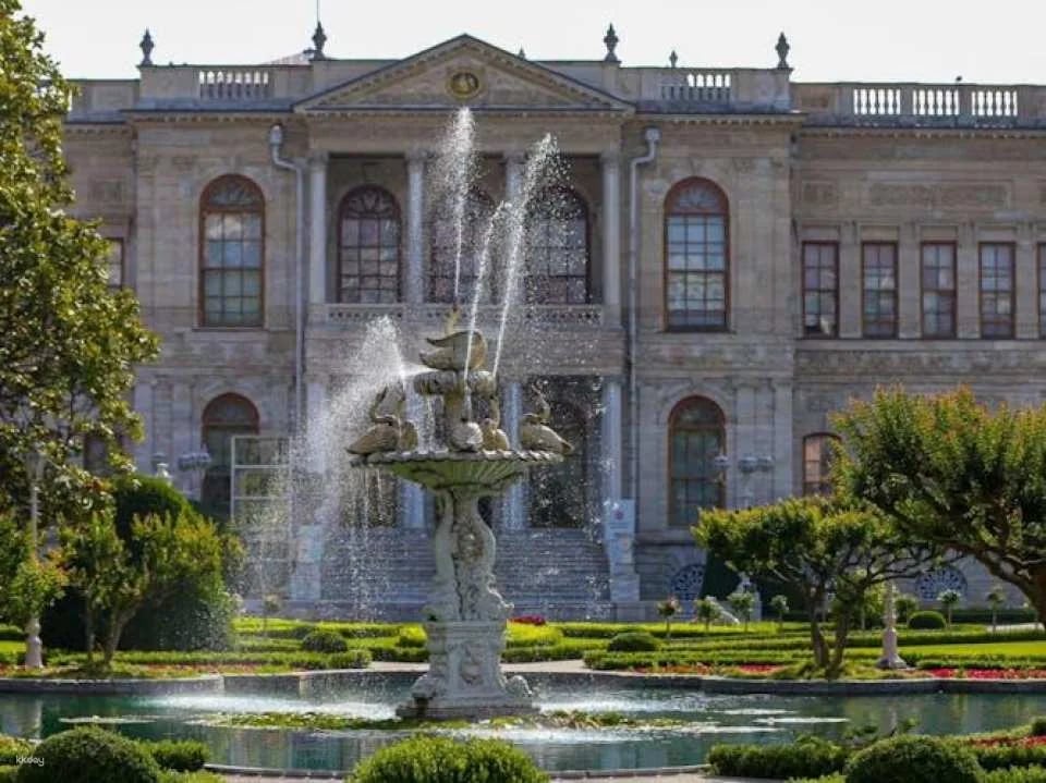 Dolmabahce Palace Entry Ticket and Audio Guided Tour with Options