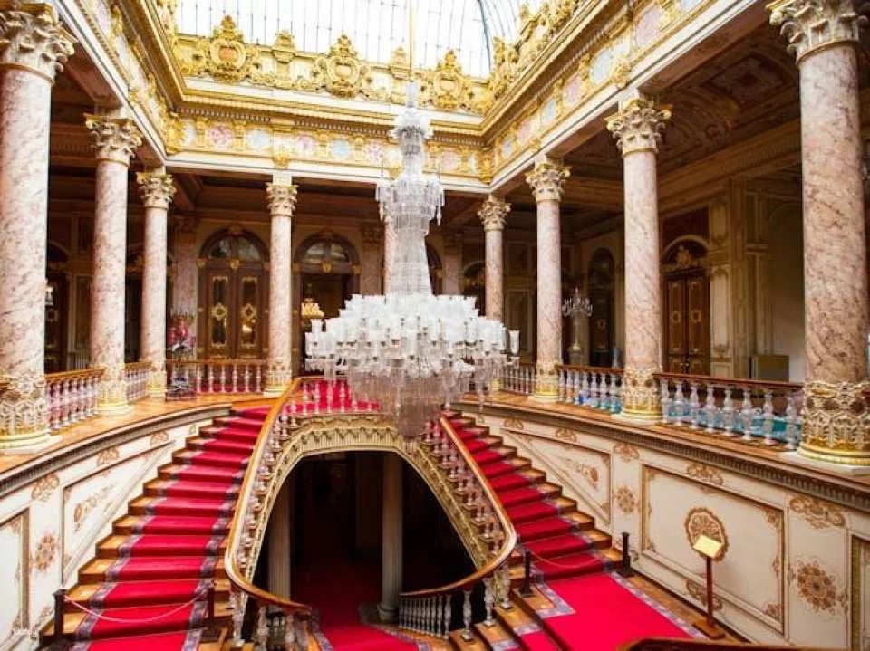 Dolmabahce Palace Entry Ticket and Audio Guided Tour with Options