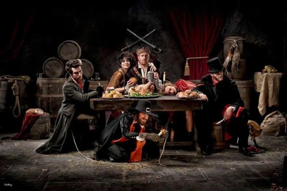 Harry Potter Guided Walking Tour with London Dungeons Tickets
