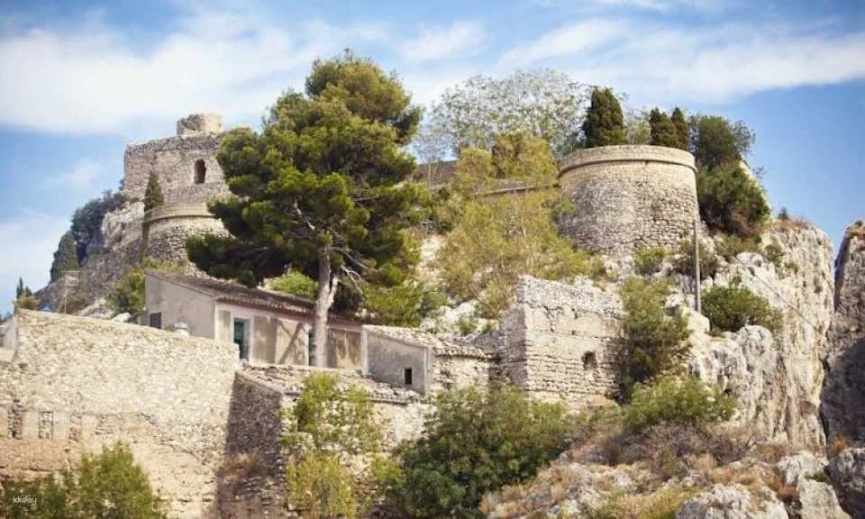Costa Blanca in One Day: Guadalest, Altea and Algar Waterfalls