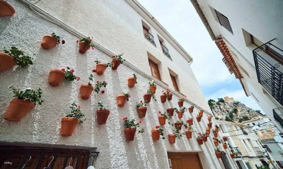 Costa Blanca in One Day: Guadalest, Altea and Algar Waterfalls