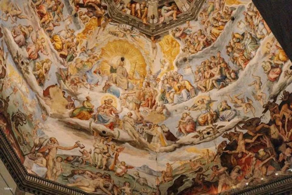 Historic Center Guided Tour with Cathedral and Terrace Access