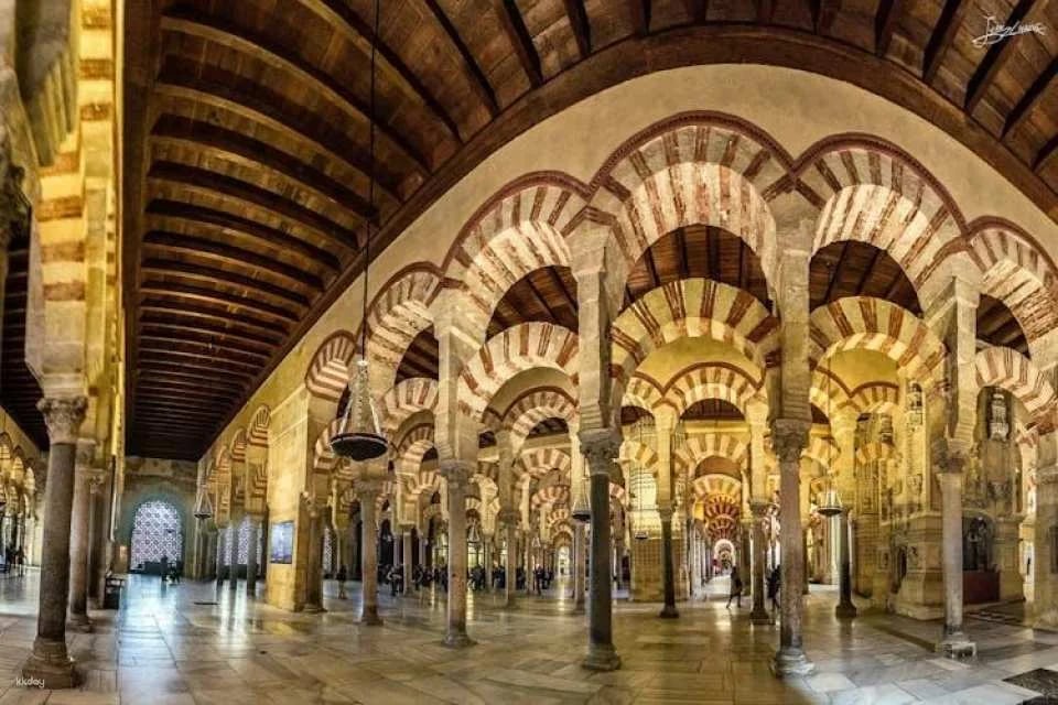 Guided Tour of the Cathedral-Mosque, Jewish Quarter and Alcázar of Córdoba