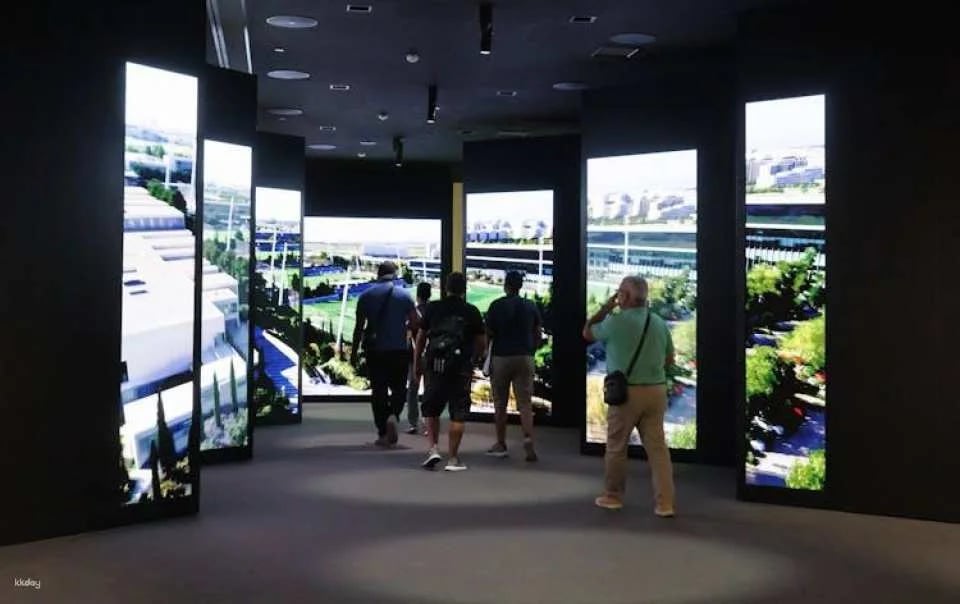 Santiago Bernabéu and Real Madrid guided tour