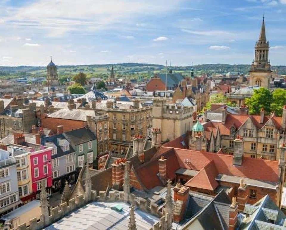 Cotswolds and Oxford Full-Day Guided Tour from Bath
