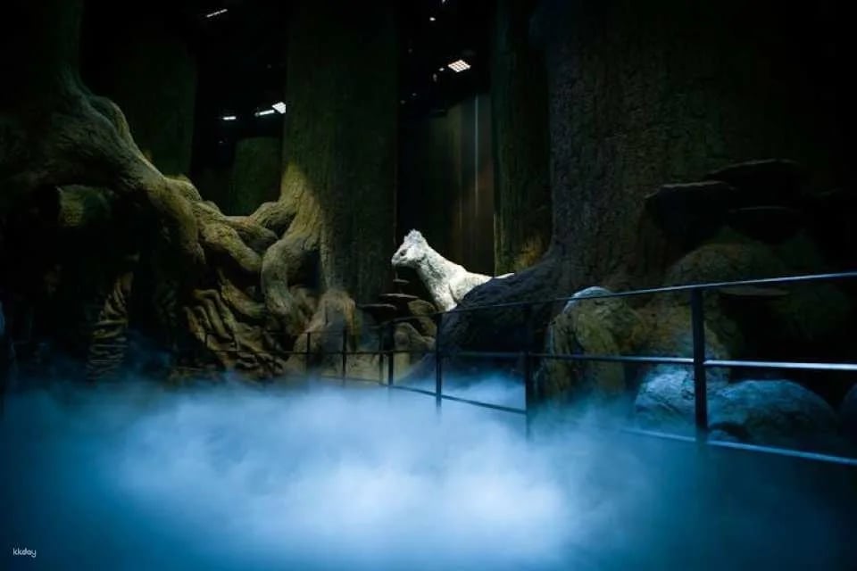 Warner Bros. Studio Tour London – The Making of Harry Potter with luxury coach transfer