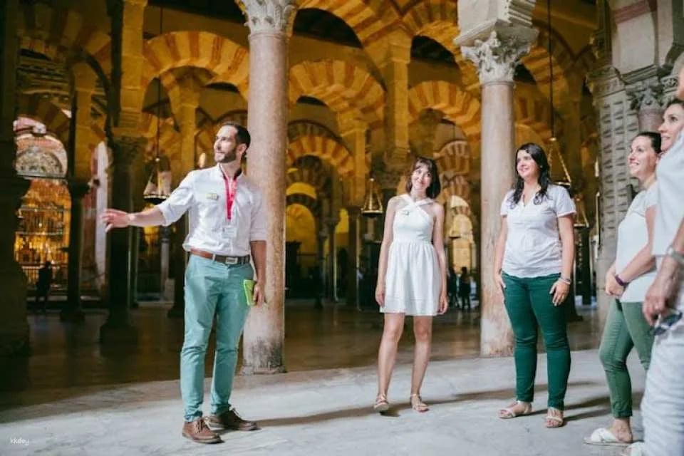 Córdoba full tour with Jewish Quarter, Alcázar and Mosque-Cathedral