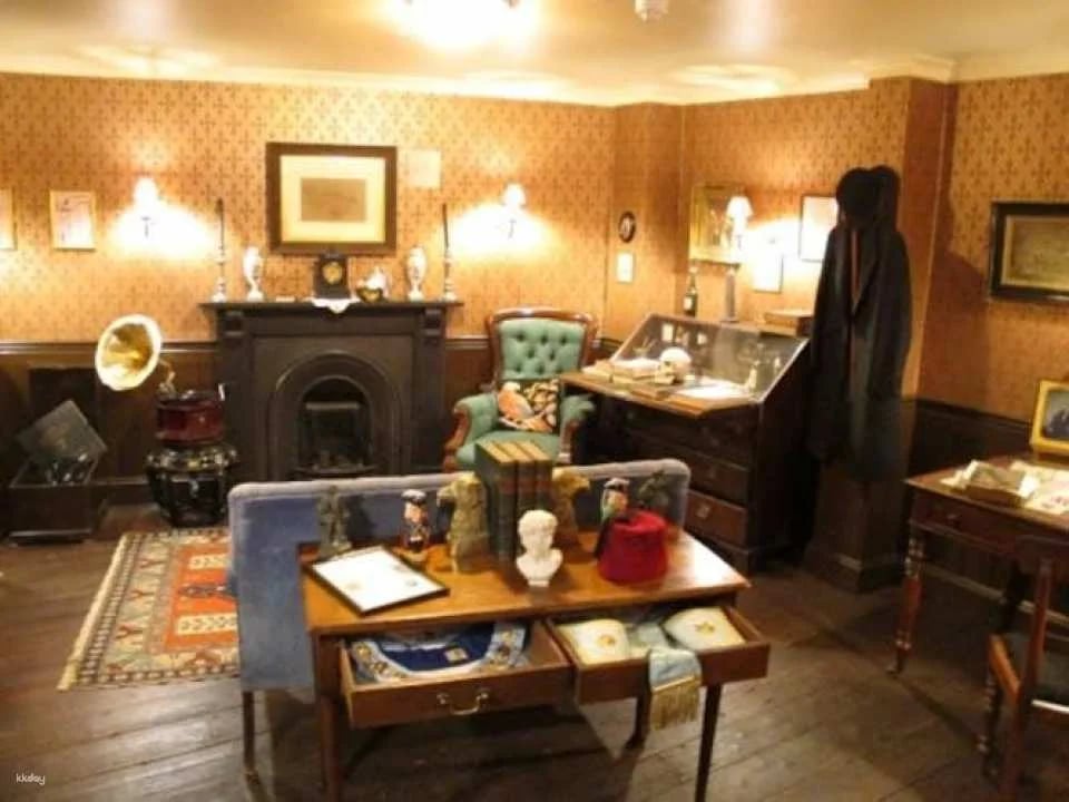Jack The Ripper Walking Tour and Ripper Museum Tickets