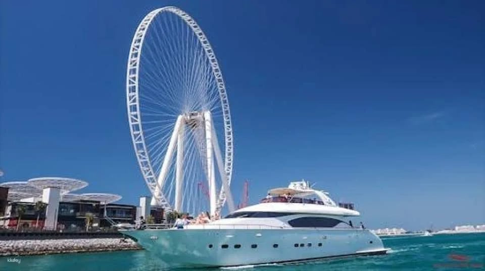 Dubai Marina luxury cruise with optional BBQ lunch or dinner (604131)