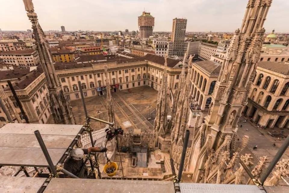 Milan Cathedral Rooftop skip-the-line tour