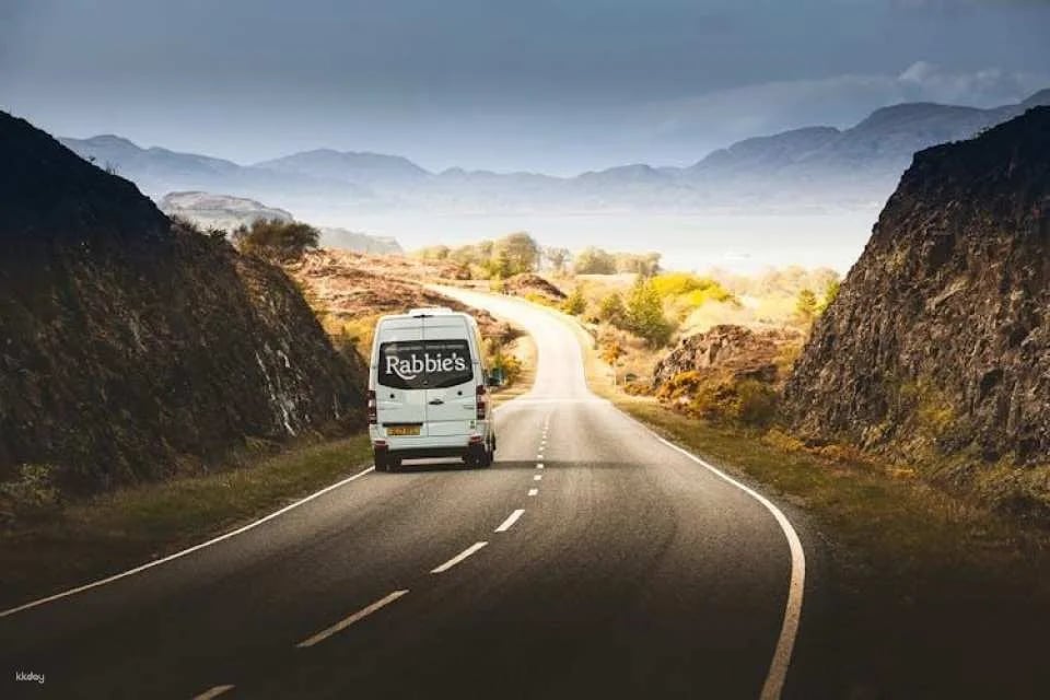 Salisbury and the Jurassic Coast scenic day trip from Bath