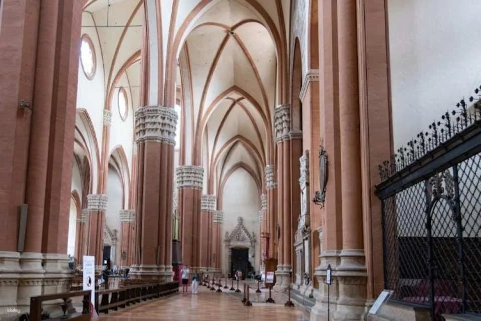 Bologna's half-day private walking tour