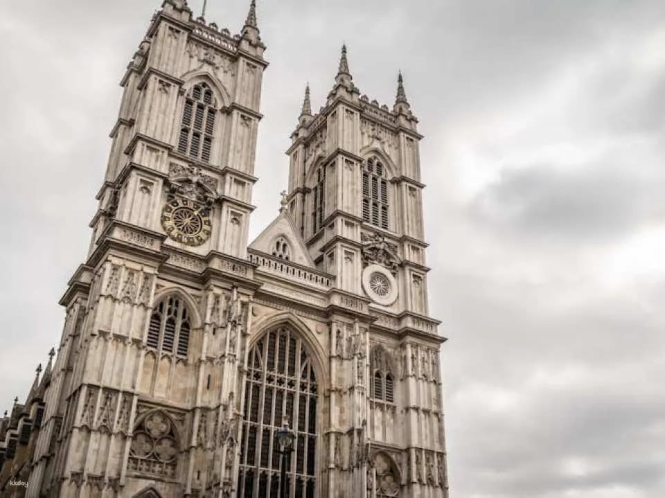 London Tour with Changing of the Guard and Westminster Abbey