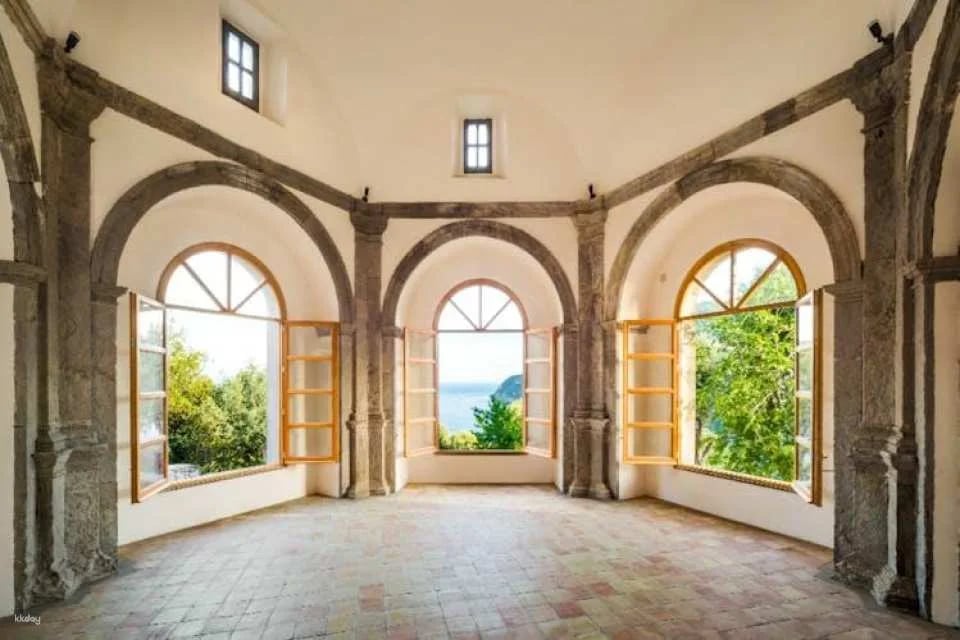 Guided tour of the Aragonese Castle