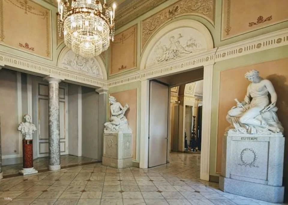 Self-guided tour of Albertina Museum including staterooms