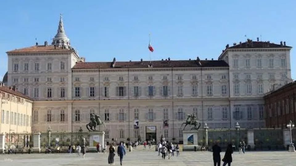 Royal Palace of Turin guided tour (605638)