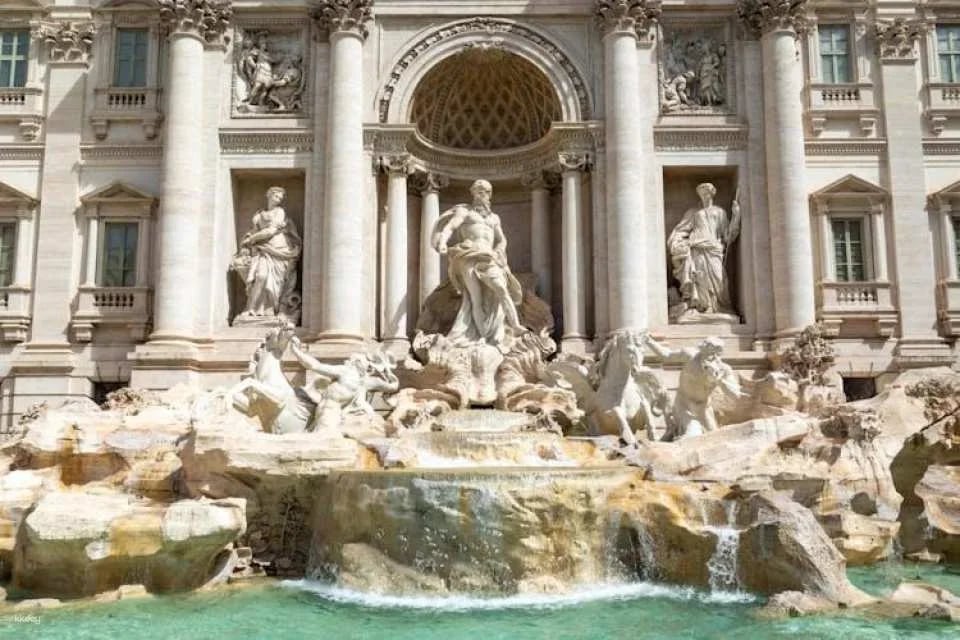 Rome's top sights private tour with Pantheon and main squares