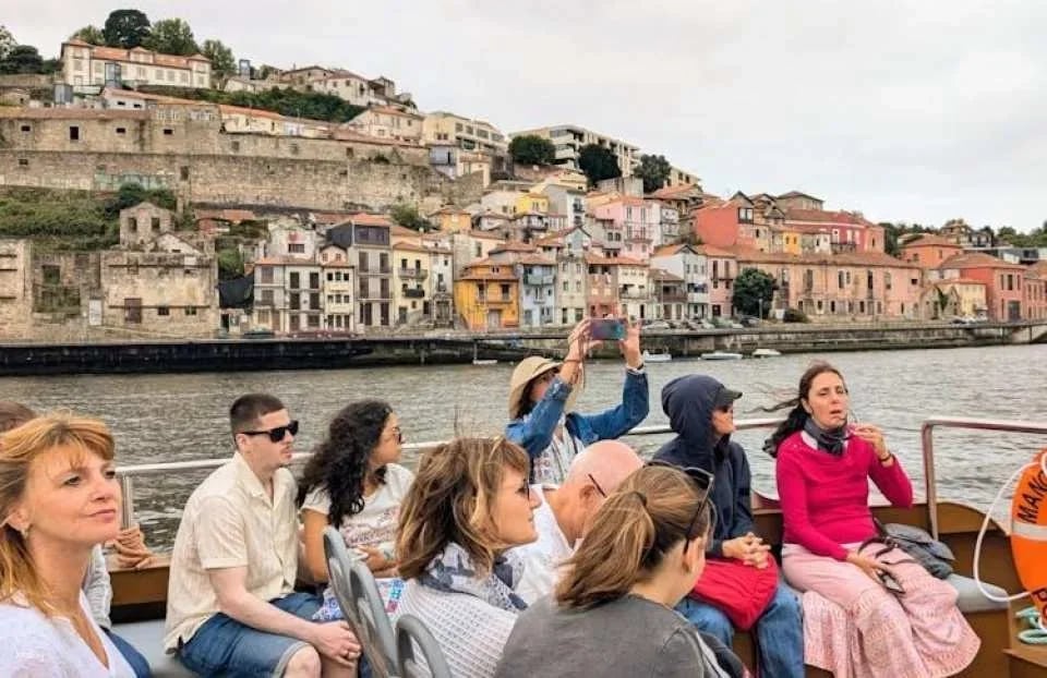 Porto pass for Six Bridges Cruise and city museums