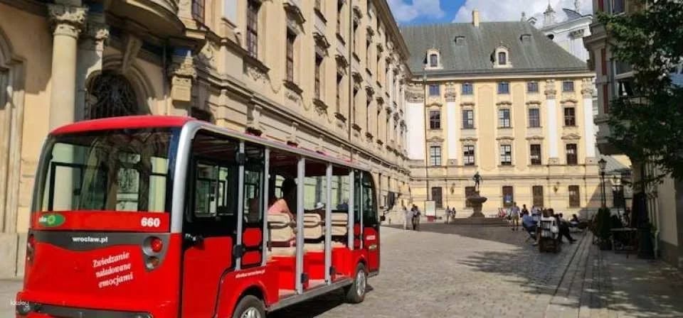 Wrocław electric car tour with guide