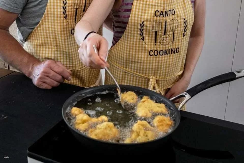 Portuguese Tapas Class and Market Tour With Lunch and Wine