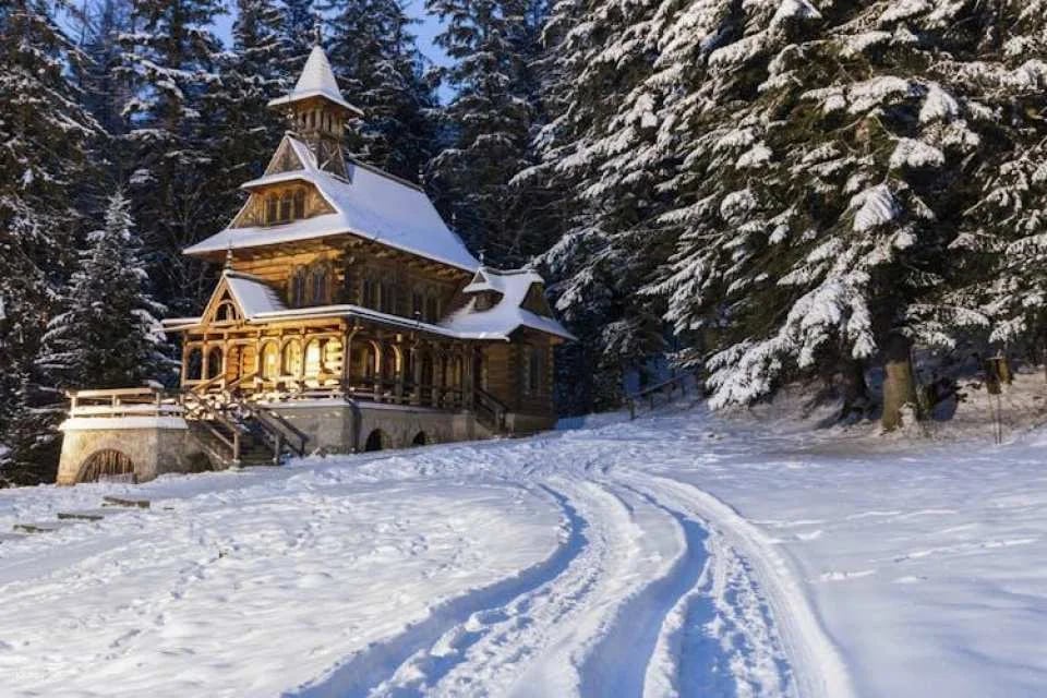 Explore Zakopane by yourself with additional visit to Gubalowka Mountain, Thermal Pools or Ski Jump