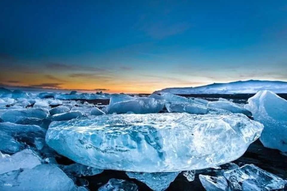 Glacier Lagoon Jökulsárlón day tour from Reykjavik - Iceland