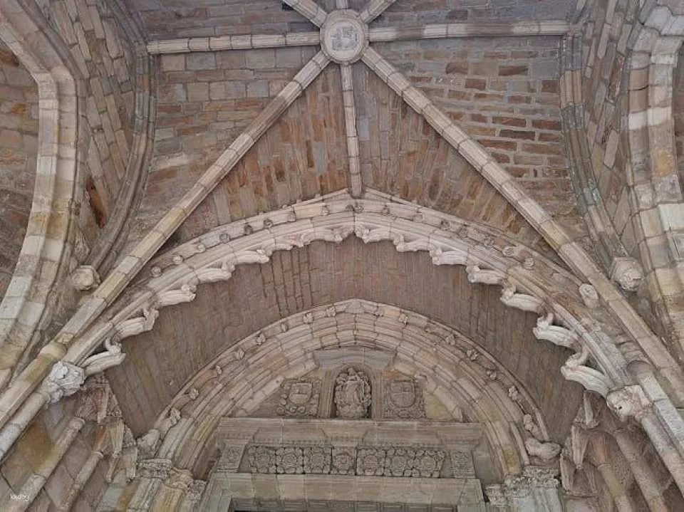 Guided tour of Santander's Cathedral of Our Lady of the Assumption