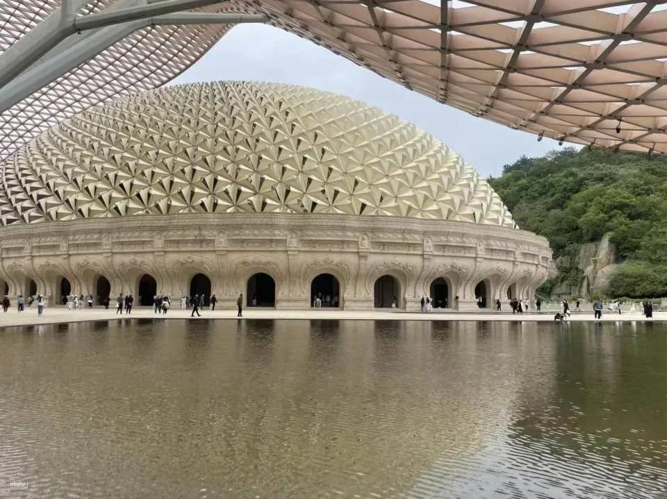 Tickets to Niushou Mountain Scenic Area in Nanjing, China (One of the three major Buddhist sites in Nanjing for pilgrimage, where one can pay homage to the world's only Buddha skull relic)
