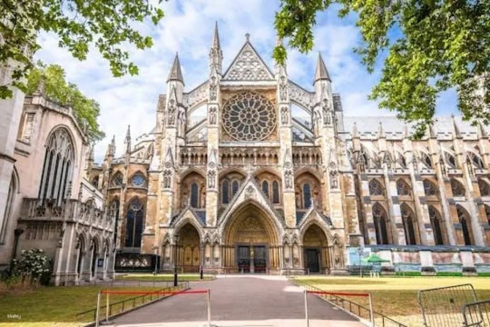 Guided Tour of Westminster Abbey, Big Ben and Buckingham