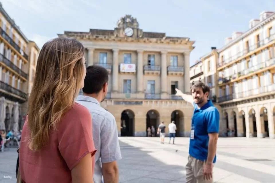 San Sebastián 90-minute walking guided tour