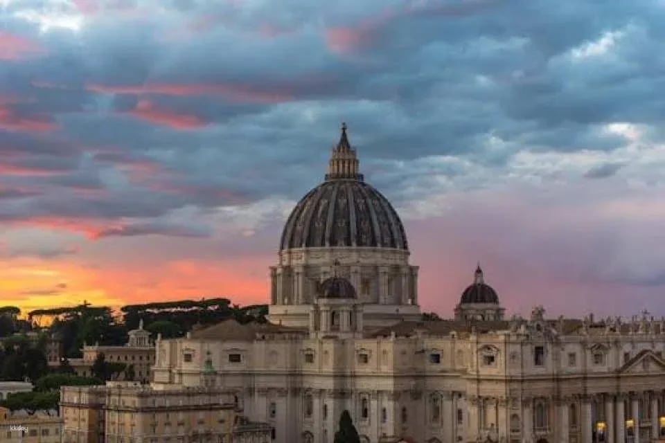 St. Peter's Basilica, Passetto di Borgo and Castel Sant'Angelo entry (610692)