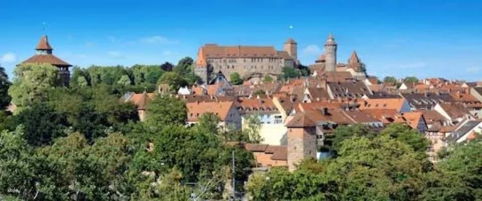 Tunnels and secret passages under the Nuremberg castle tour in English (610960)