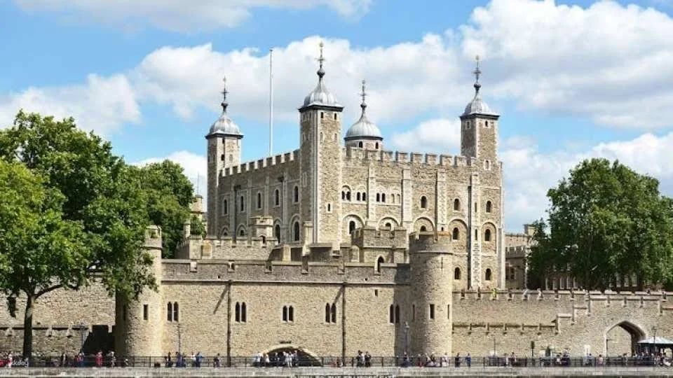 London audio guide with TravelMate app