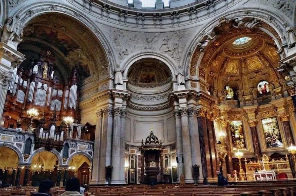 Berlin Cathedral ticket with self-guided city audio tour