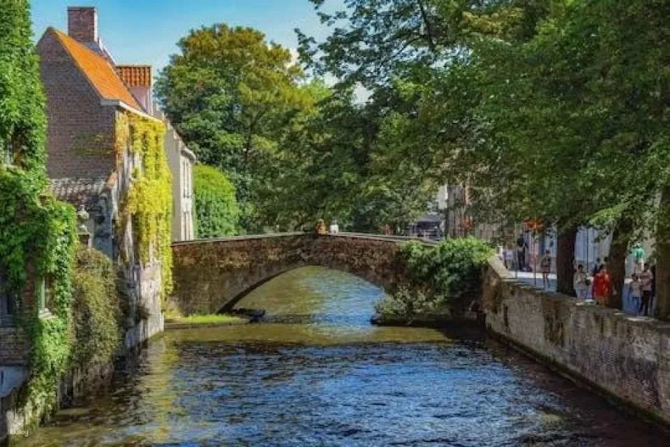 Inspiring Bruges private walking tour