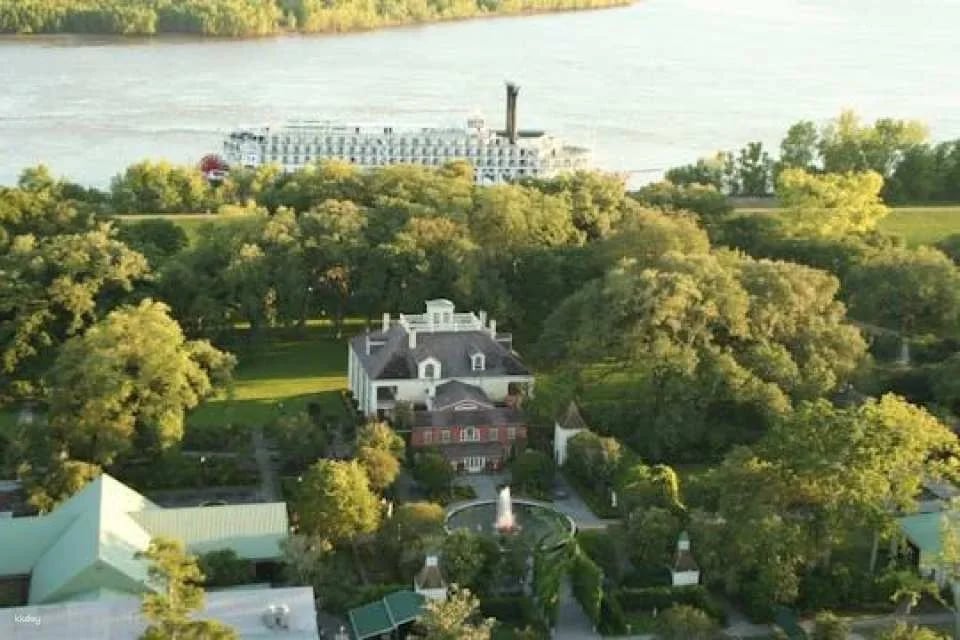 Houmas House estate and gardens and Great River Road museum tour combo (613604)