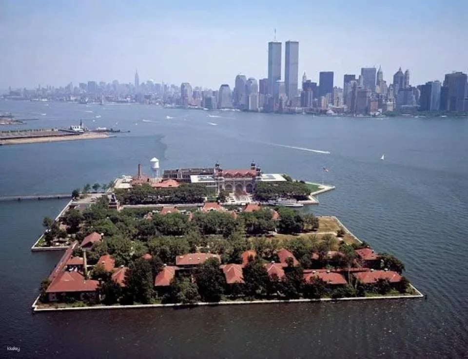Statue of Liberty and Immigration Museum Tour