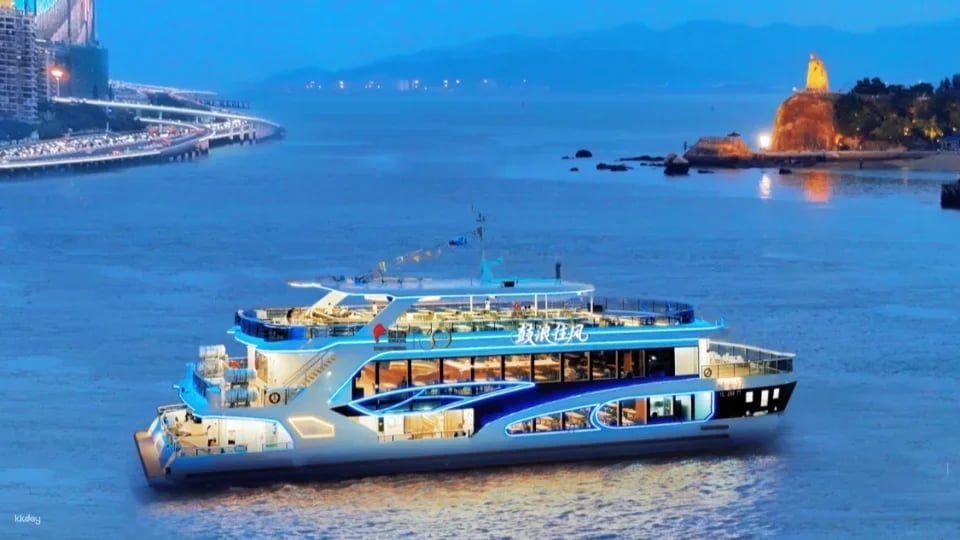 Gulangyu Cruise to Xiamen: A High-End Maritime Nighttime Dining and Show (All-inclusive package including dining, entertainment, and night views)