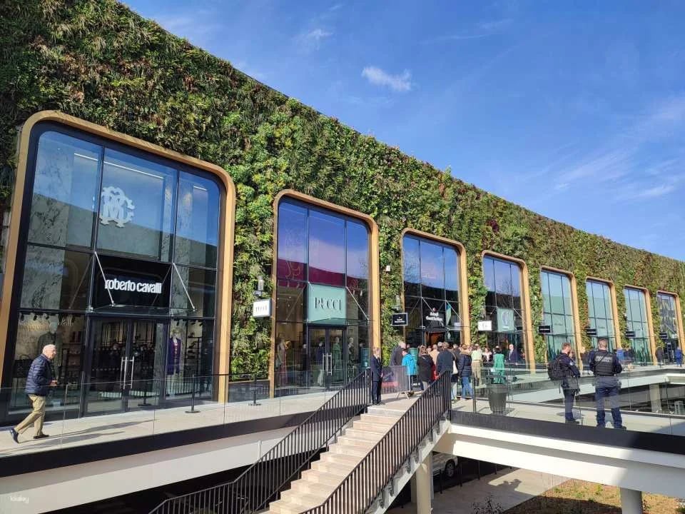 Paris Outlet Shopping: Experience Package to McArthurGlen Paris-Giverny - With Monet Foundation Ticket